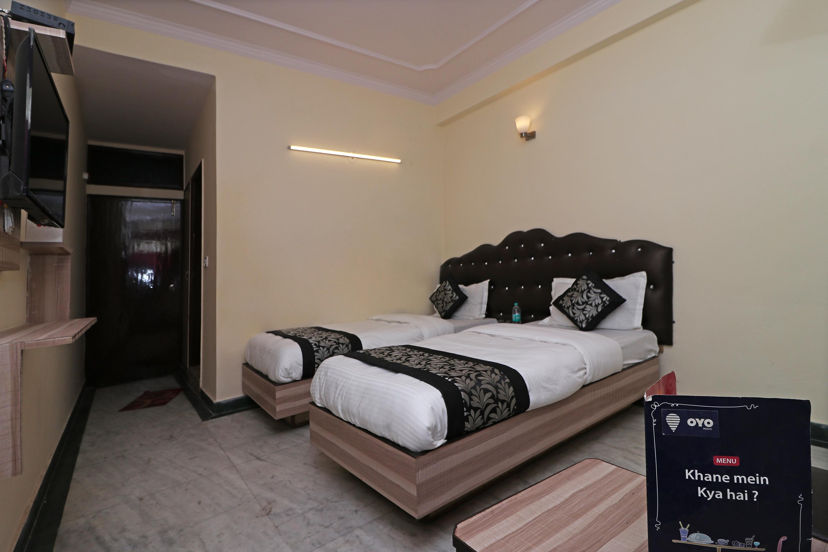 Adb Rooms Hotel Silver Shine Ню Делхи Екстериор снимка